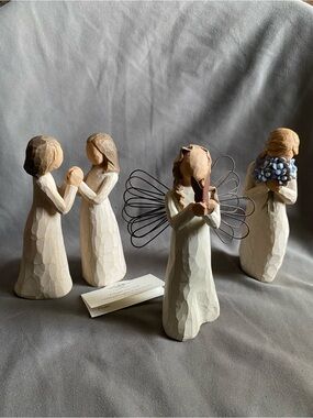 Willow Tree hand-painted cream and brown resin figurine set